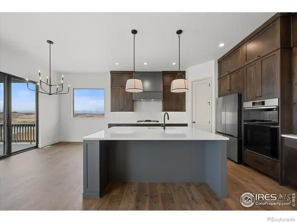 17 Boxwood DR, Windsor, CO 80550