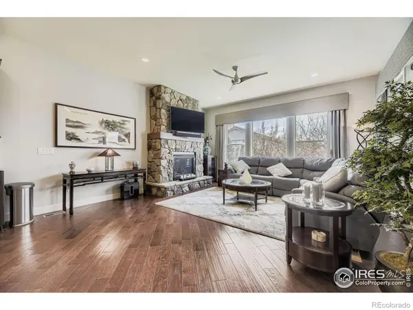 26 Willowcroft DR, Littleton, CO 80123