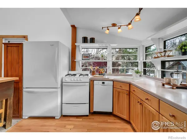70 Artesian DR, Eldorado Springs, CO 80025