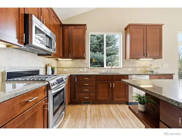 334 McConnell DR, Lyons, CO 80540