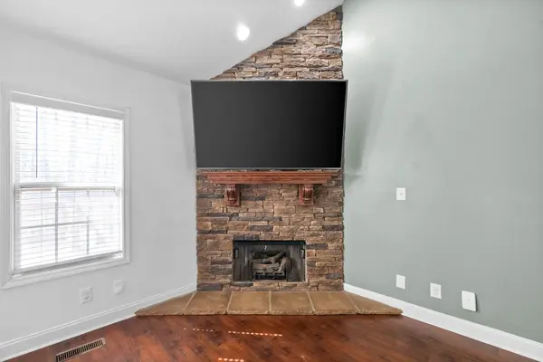 3658 Fox Tail Dr, Clarksville, TN 37040