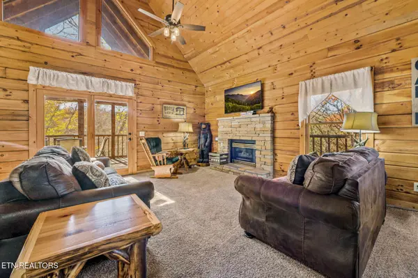 419 Sassafras Tr, Pigeon Forge, TN 37876