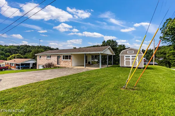 725 Willis Ave, Church Hill, TN 37642