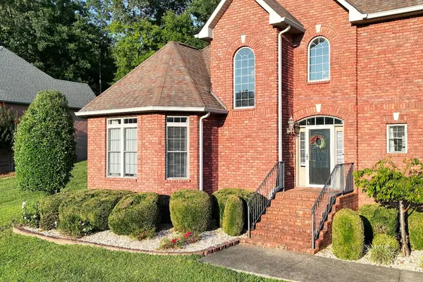 2006 Mossy Oak Cir, Clarksville, TN 37043
