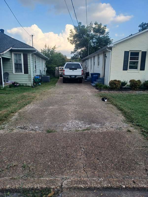 408 Hill St, Mount Pleasant, TN 38474