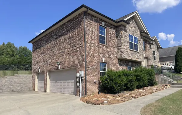 3527 Rabbit Run Trl, Adams, TN 37010
