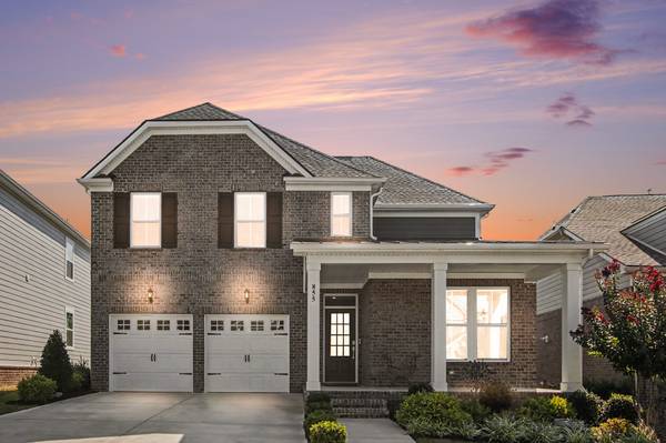 855 Nightingale Ave, Hendersonville, TN 37075