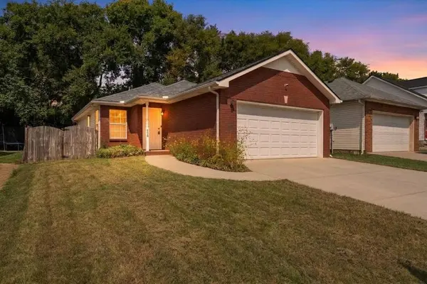 528 Freedom Ct, Murfreesboro, TN 37129