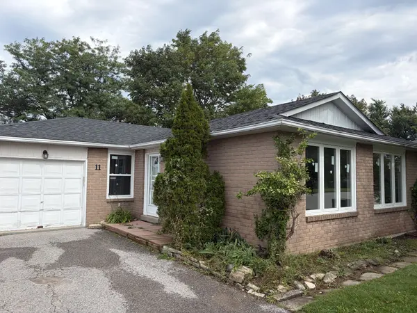 11 Cartwright DR, Barrie, ON L4M 5P9