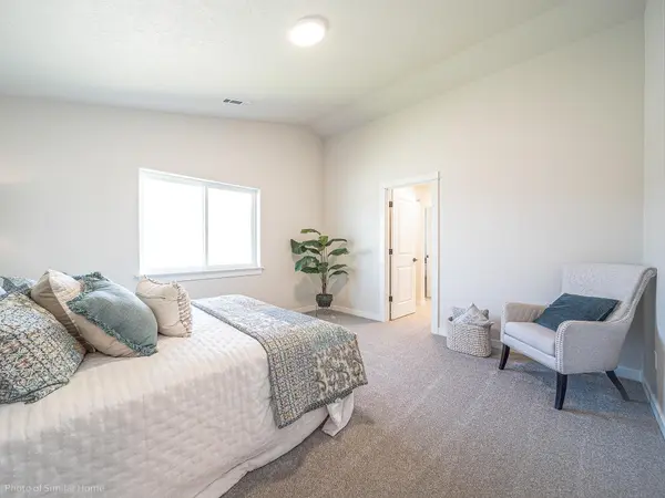 6833 E Faywood Ln #Edgewood, Spokane, WA 99217