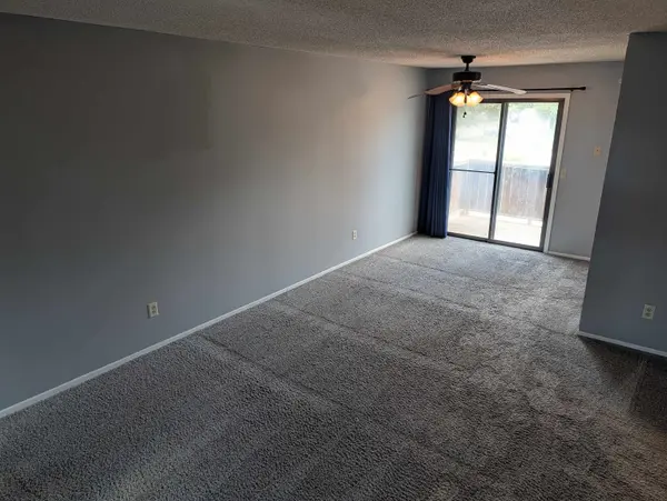 1449 N Smith Ct #3, Wichita, KS 67212