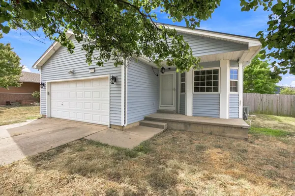 5823 W 41st Cir S, Wichita, KS 67215