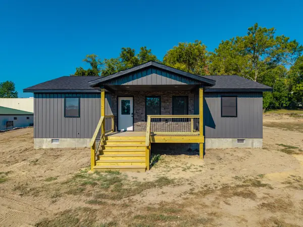 404 Wolthuis LN, Mountain Grove, MO 65711