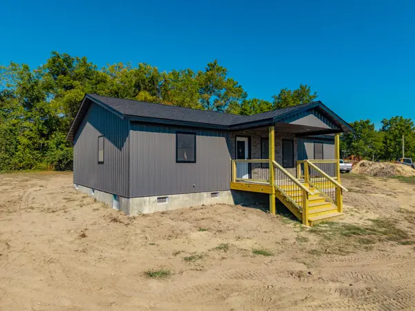 404 Wolthuis LN, Mountain Grove, MO 65711
