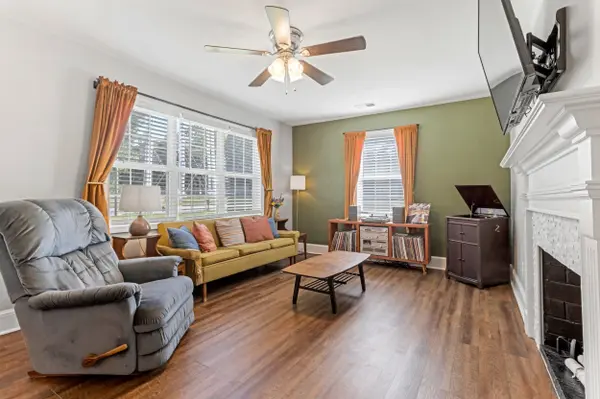 625 W Oconee ST, Chesnee, SC 29323-1034