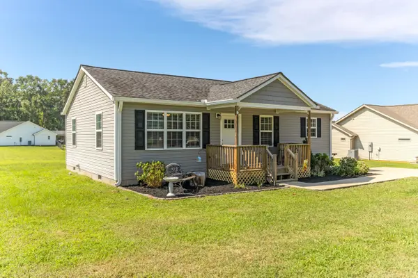 625 W Oconee ST, Chesnee, SC 29323-1034