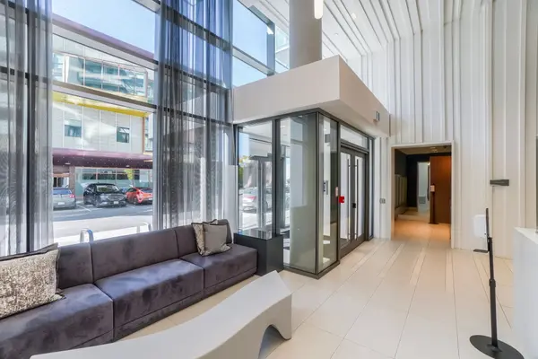 10 De Boers DR #615, Toronto W05, ON M3J 0L6