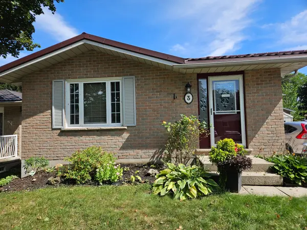 3 Joyce PL, Guelph, ON N1E 6P8