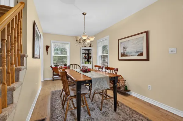 295 VICTORIA AVE, Gananoque, ON K7G 2S3