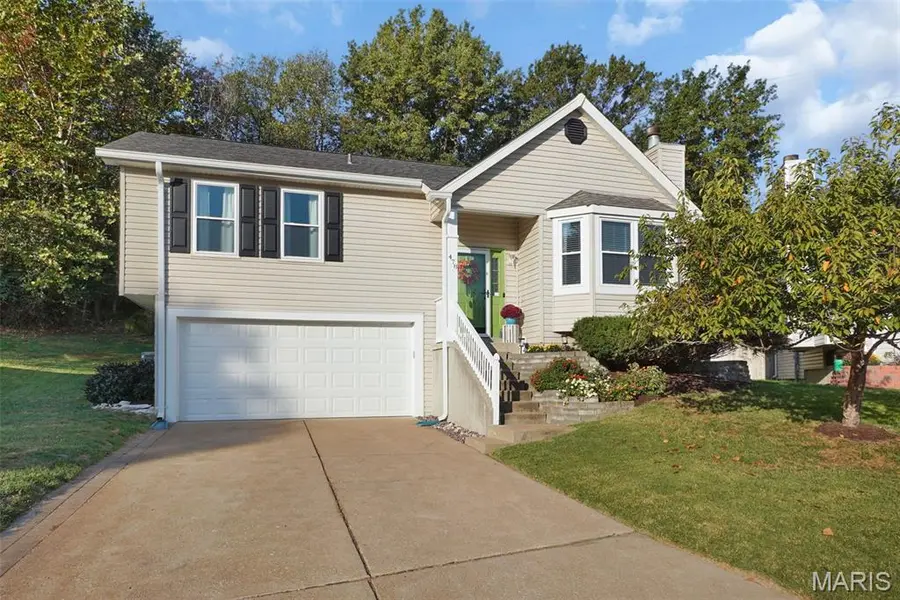 478 Xavier CT, Valley Park, MO 63088