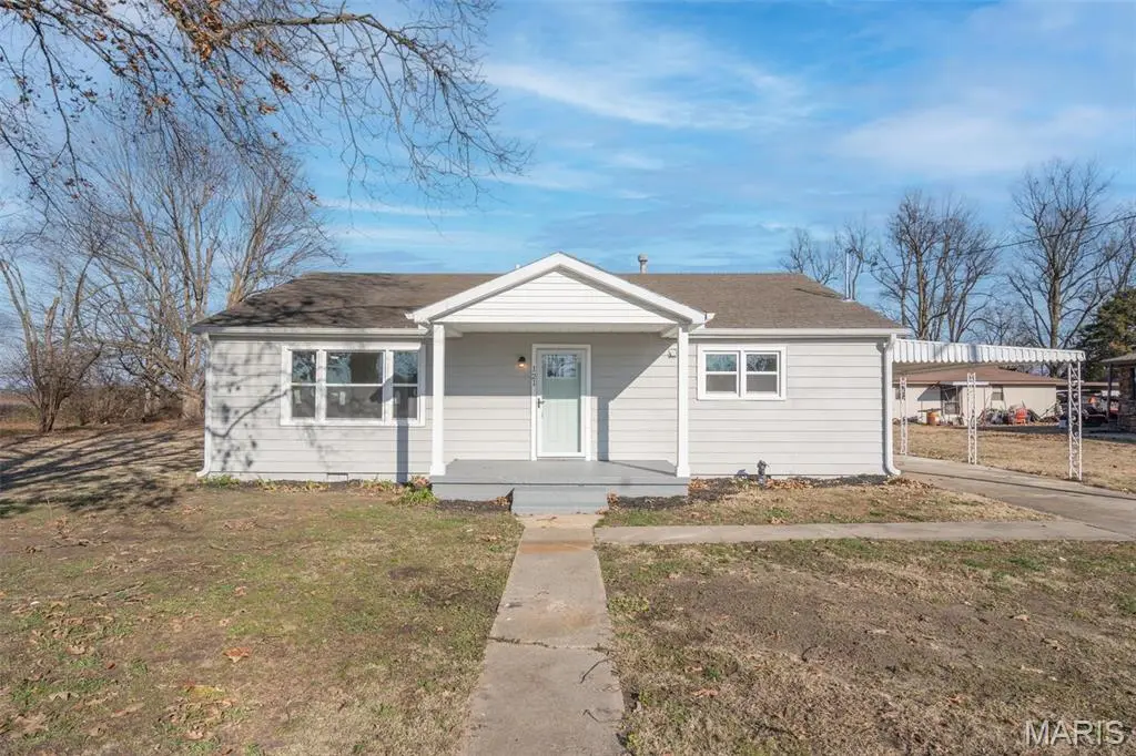 121 W Hicks St, Cardwell, MO 63829