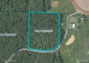 13807 Boxwood Str, La Belle, MO 63447