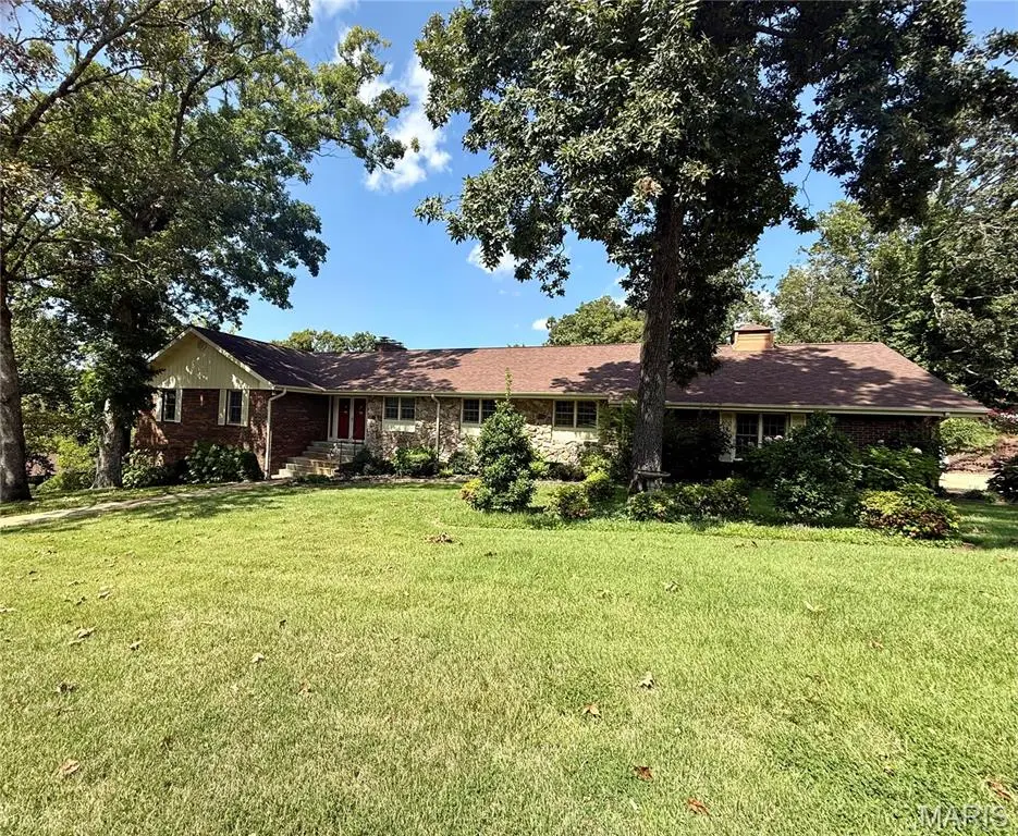 2035 King RD, Poplar Bluff, MO 63901