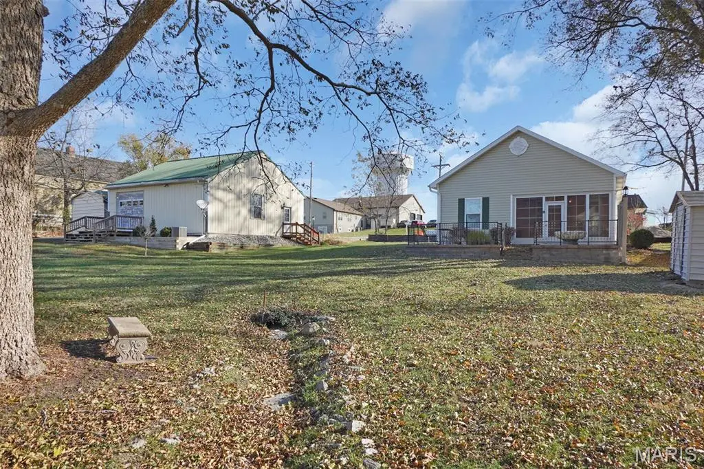 3643 Mill ST, New Melle, MO 63365