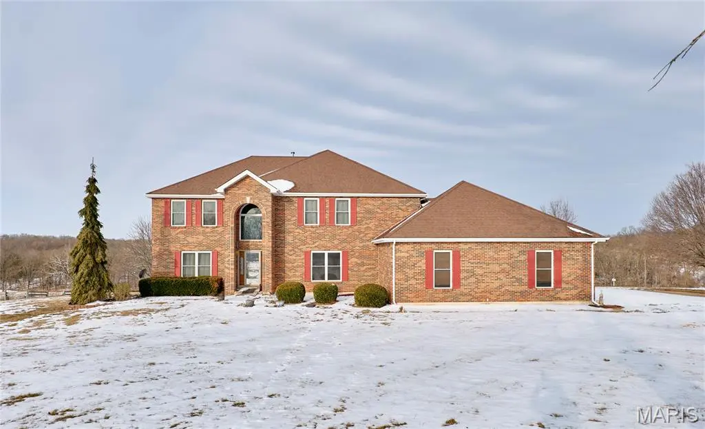 51 Fox Hollow LN, Eolia, MO 63344