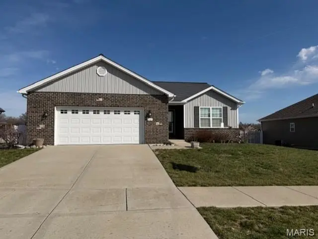 2527 Welsch RD, Shiloh, IL 62221
