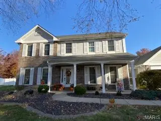 260 Sunflower DR, Highland, IL 62249