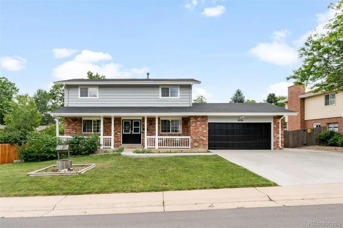 6984 S Spruce DR, Centennial, CO 80112