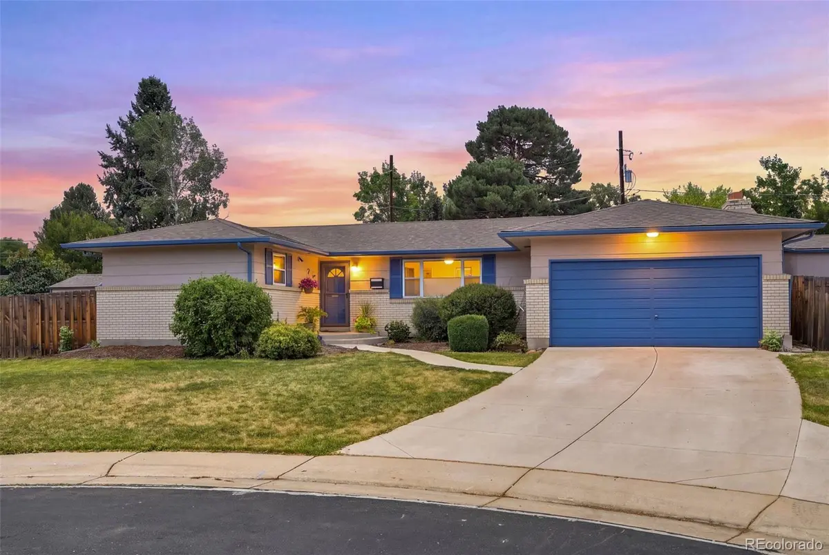 977 S Johnson ST, Lakewood, CO 80226