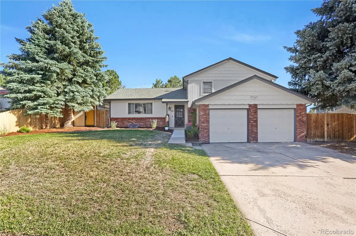 28 Gordon DR, Castle Rock, CO 80104