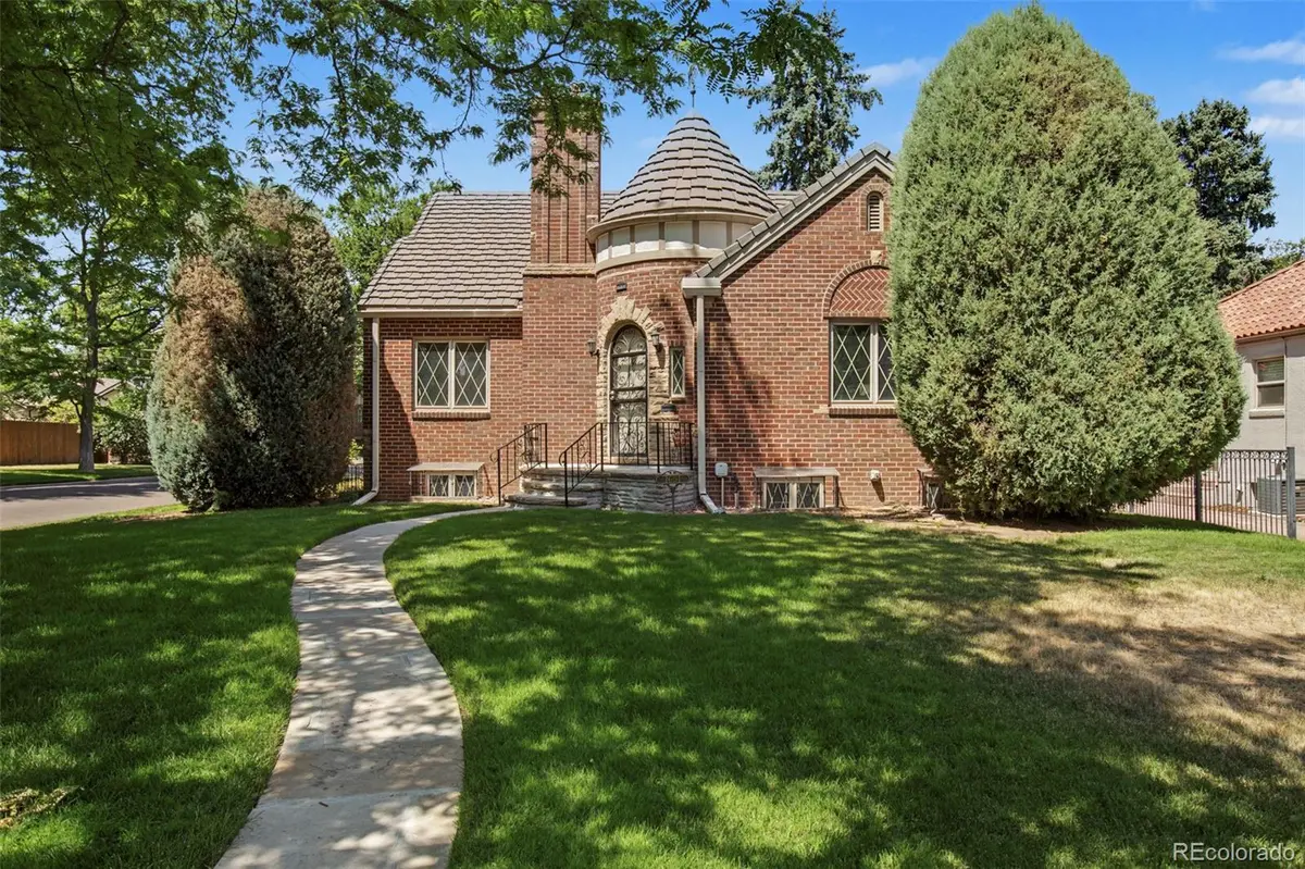 1651 Niagara ST, Denver, CO 80220