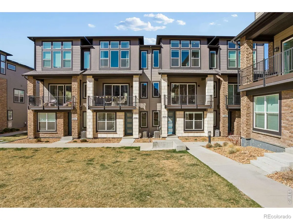 2271 Buttercup LN, Superior, CO 80027