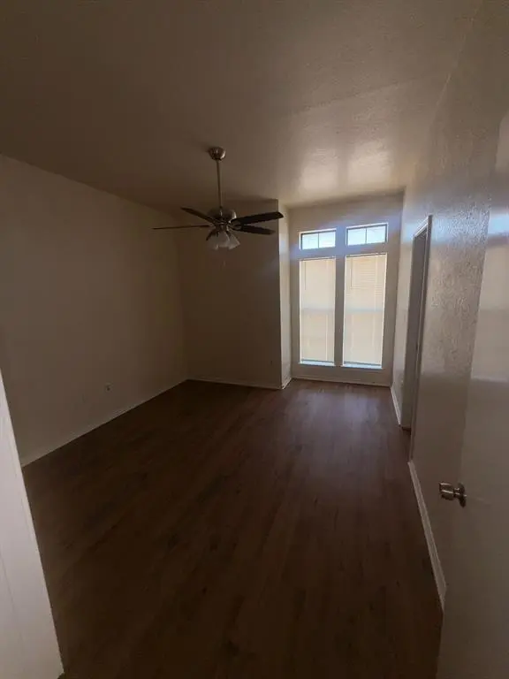 3125 Tudor Lane #3127, Irving, TX 75060