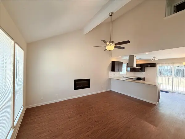 1605 Parkwood DR, Leander, TX 78641