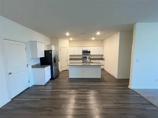 215 Light Timber RD, Maxwell, TX 78656