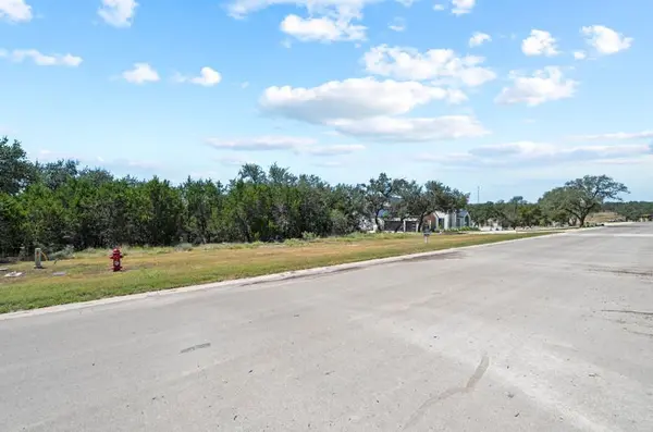 227 Alder LN, New Braunfels, TX 78132