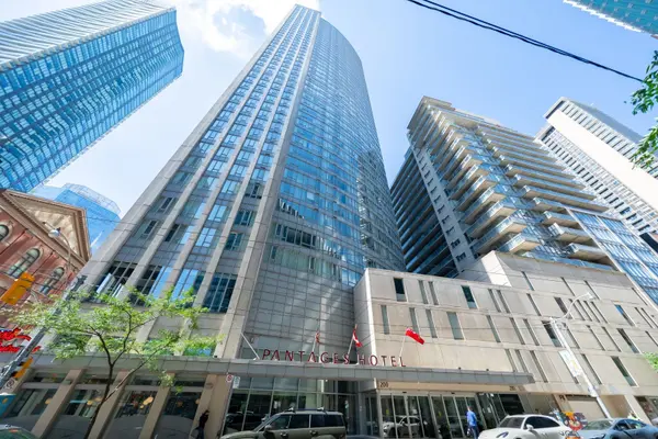 210 Victoria ST #912, Toronto C08, ON M5B 2R3