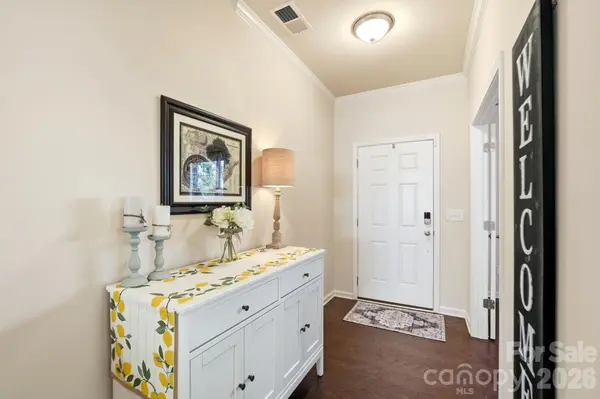 15931 Harbor Hill DR, Charlotte, NC 28273