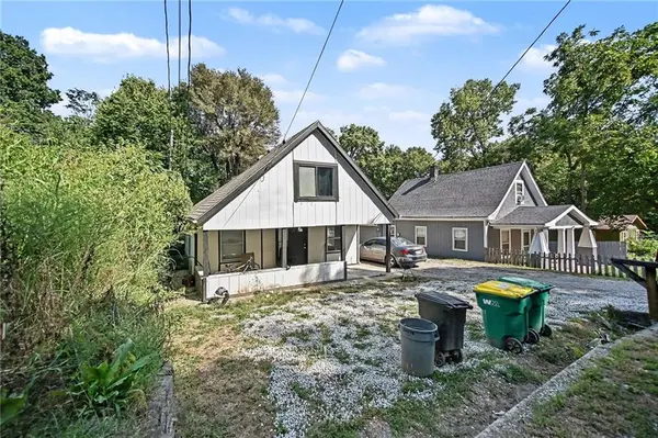2449 S 12th TER, Kansas City, KS 66103