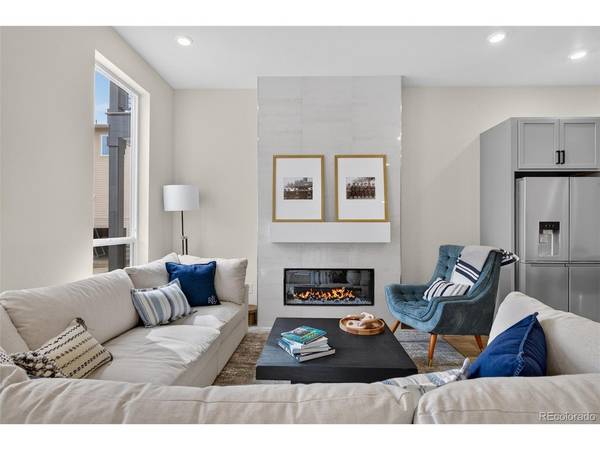 3279 W Frances Walsh, Denver, CO 80236