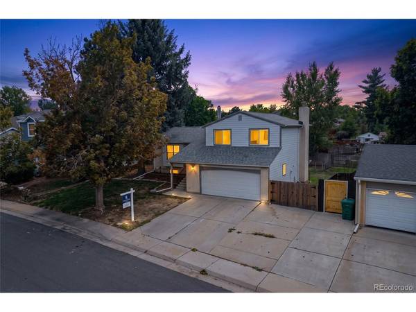 4586 S Fraser, Aurora, CO 80015