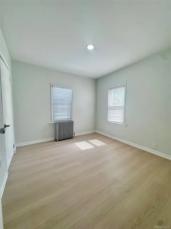249 N Macquesten Pkwy #Floor #2, Mount Vernon, NY 10550
