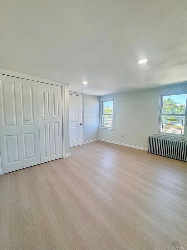 249 N Macquesten Pkwy #Floor #2, Mount Vernon, NY 10550