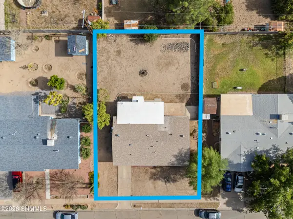 1818 Louise CIR, Las Cruces, NM 88001