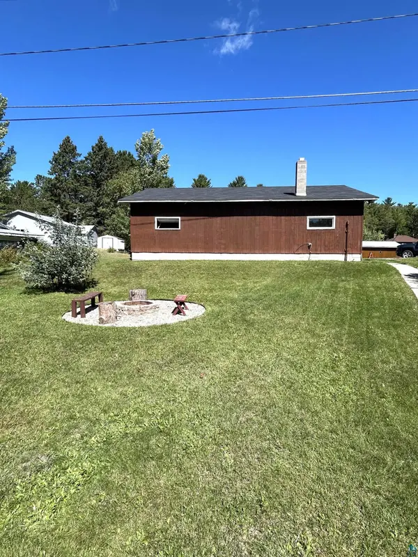 35 Jasper St, Soudan, MN 55782