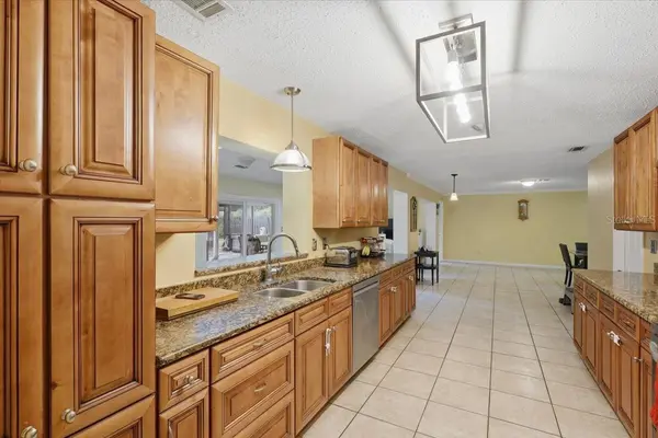 10 BLACKBURN PL, Palm Coast, FL 32137
